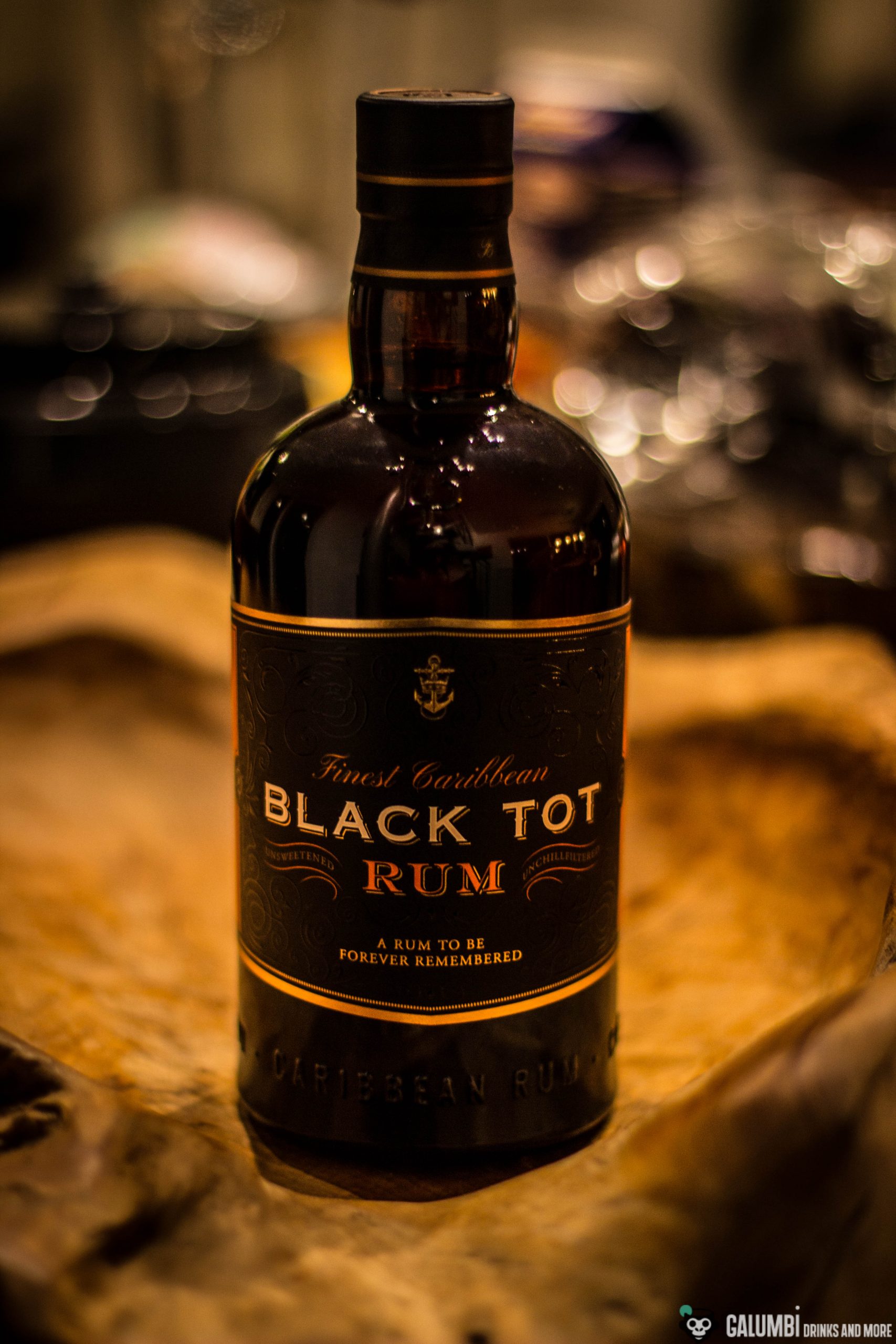 Робле ром. Ром Black tot. Ром Блэк Маск. Ром Блэк Пирл дарк. Ром Black tears Roble Superior.